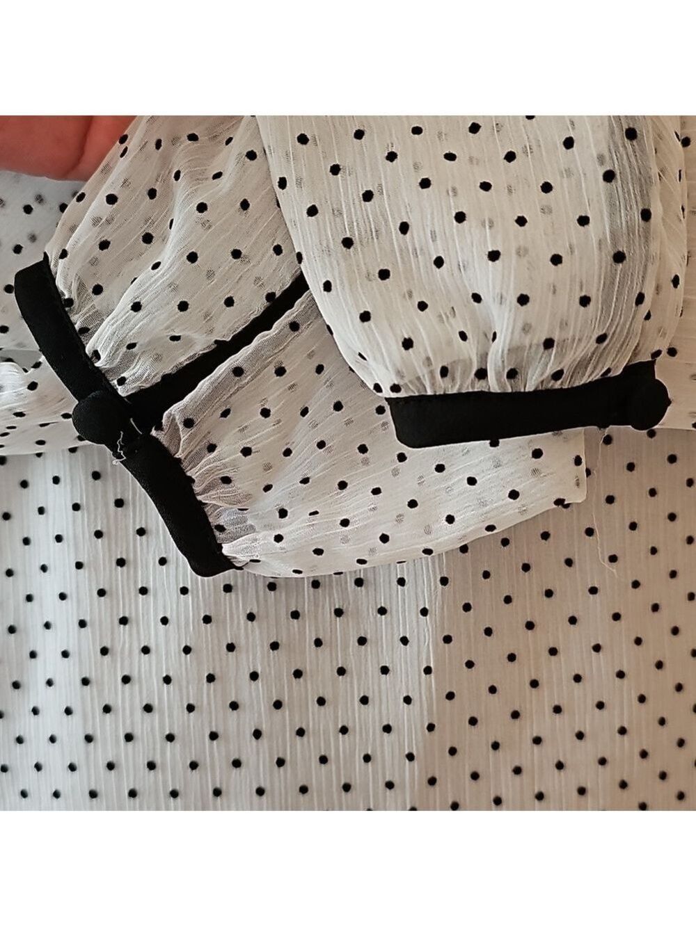 WHBM Polka Dot Blouse - Picture 4 of 9